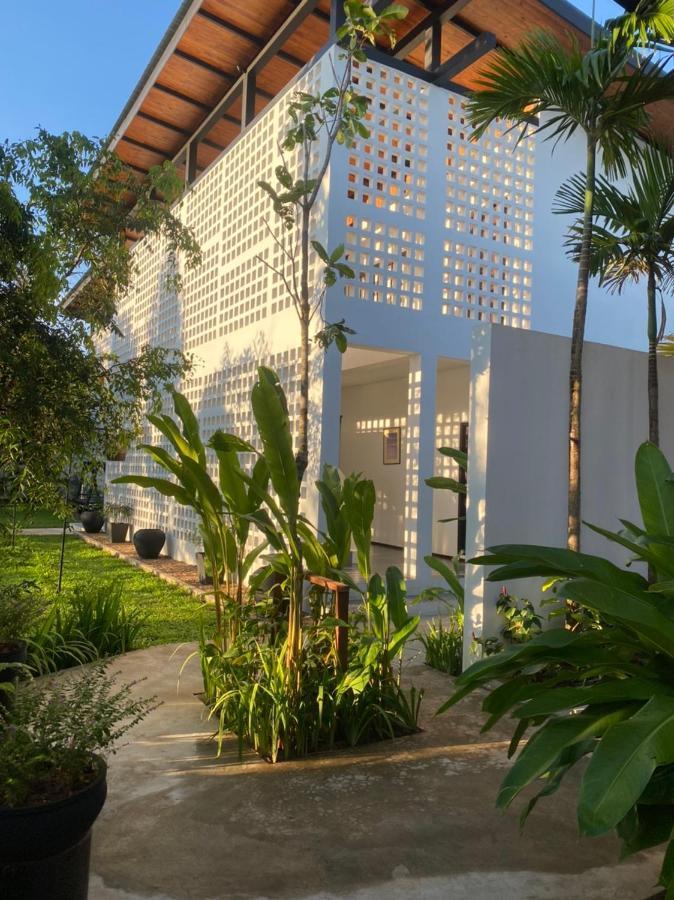 The Riviera Champasak Hotel Exterior foto